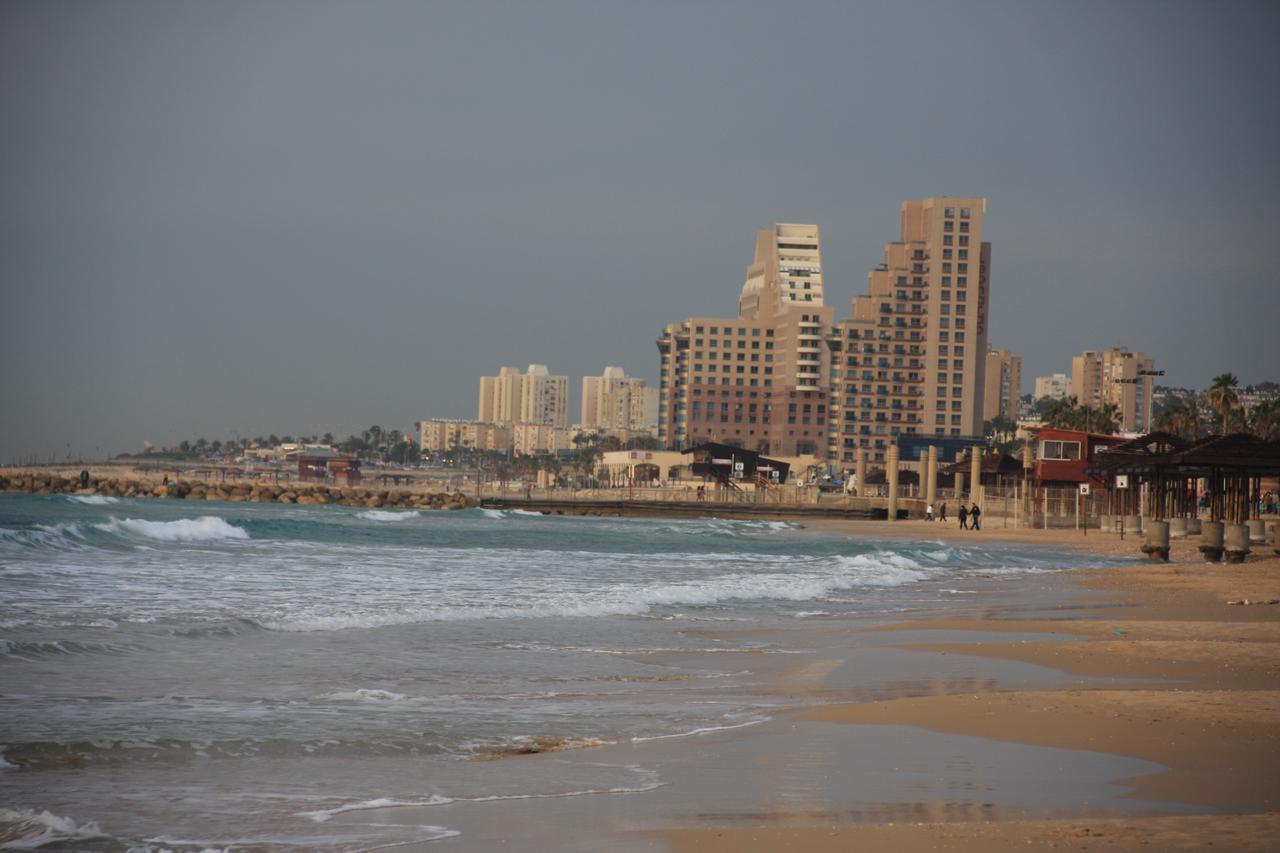 Israel-Haifa Apartments Exterior foto